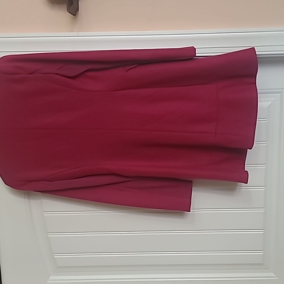 BCBG MAXAZRIA rose pink (Boysenberry) double breasted wool coat, size xs - Picture 2 of 4